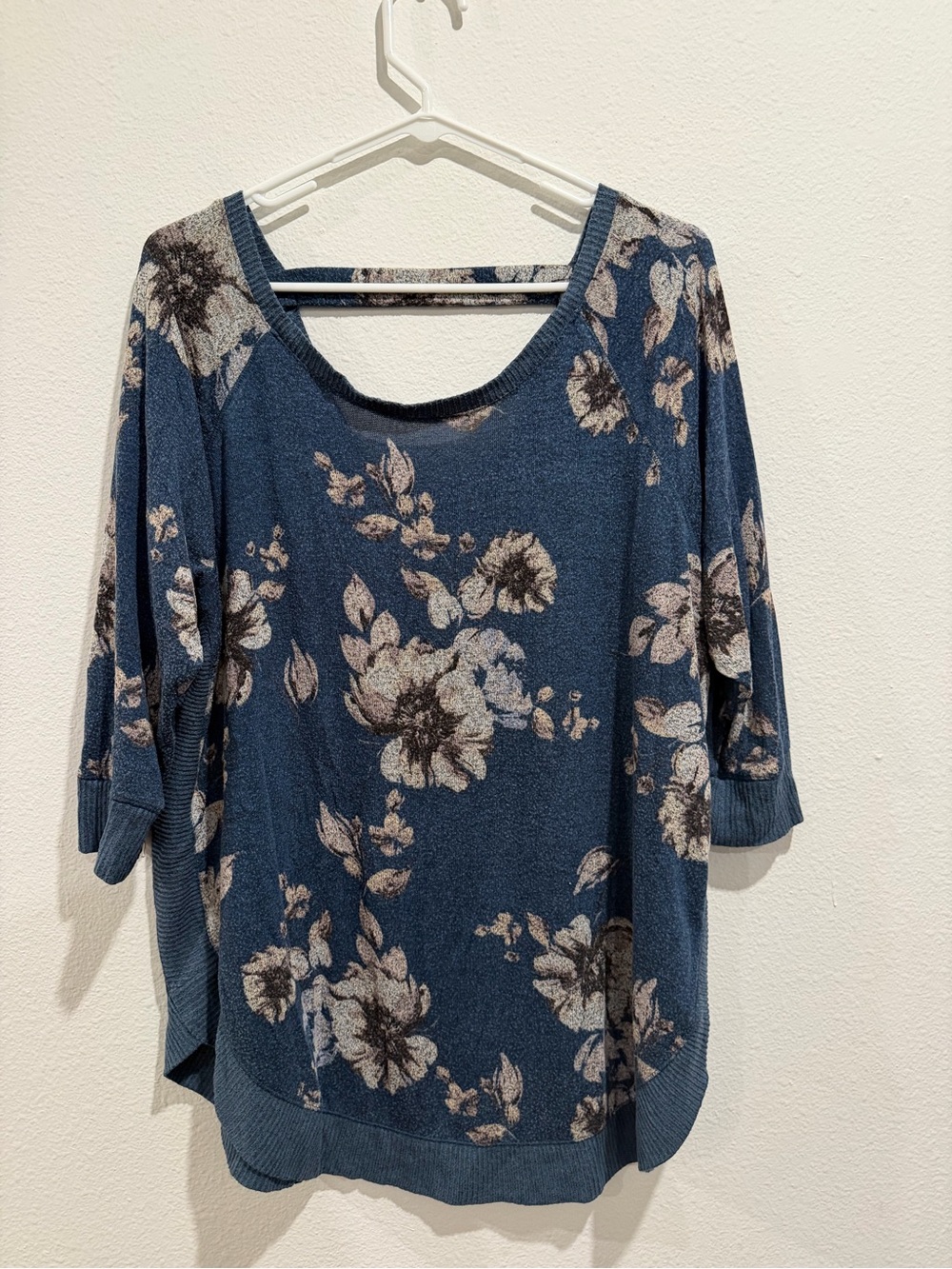 Maurices Blue Floral Scoop-Neck Knit Top